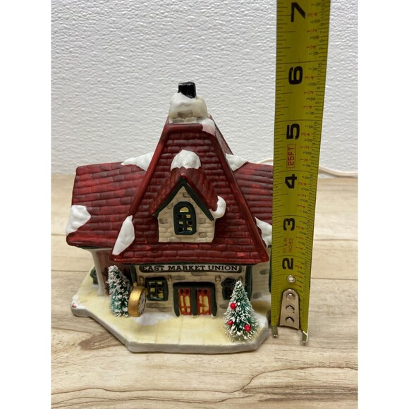 Vtg 1991 Christmas Valley East Market Union Illuminated Porcelain Building - Picture 14 of 16